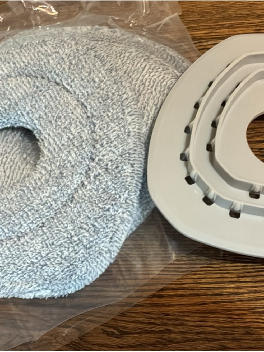 O Cedar replacement pads and base
